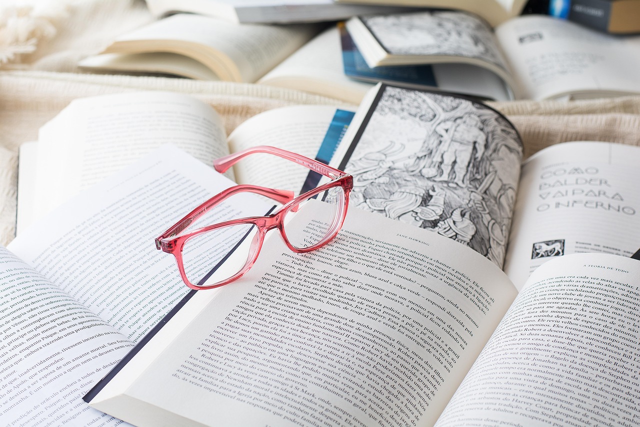 GRE Reading Comprehension: Main Idea and Author's Tone